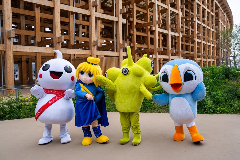 Mascot Meet Up